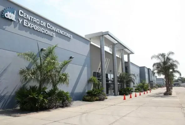 Centro de Convenciones y Exposiciones de la CCIC en San Pedro Sula